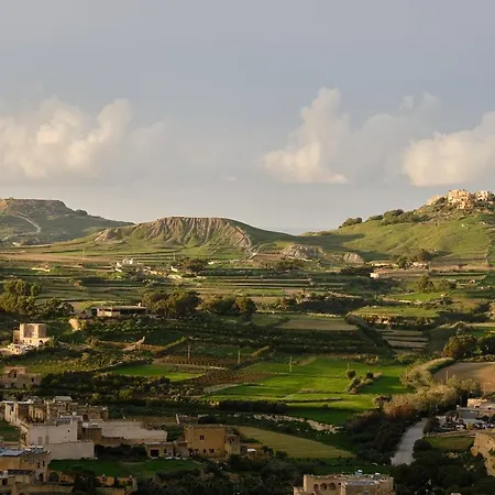 In Victoria's Heritage The Heart Of Gozo * Ghajn il-Kbira (Gozo)